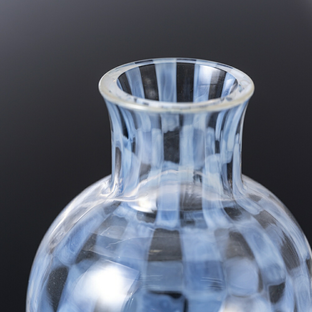 送料無料 時代物 被せガラス蔦葛文扁壺 花文花瓶 高さ23.5cm 共箱