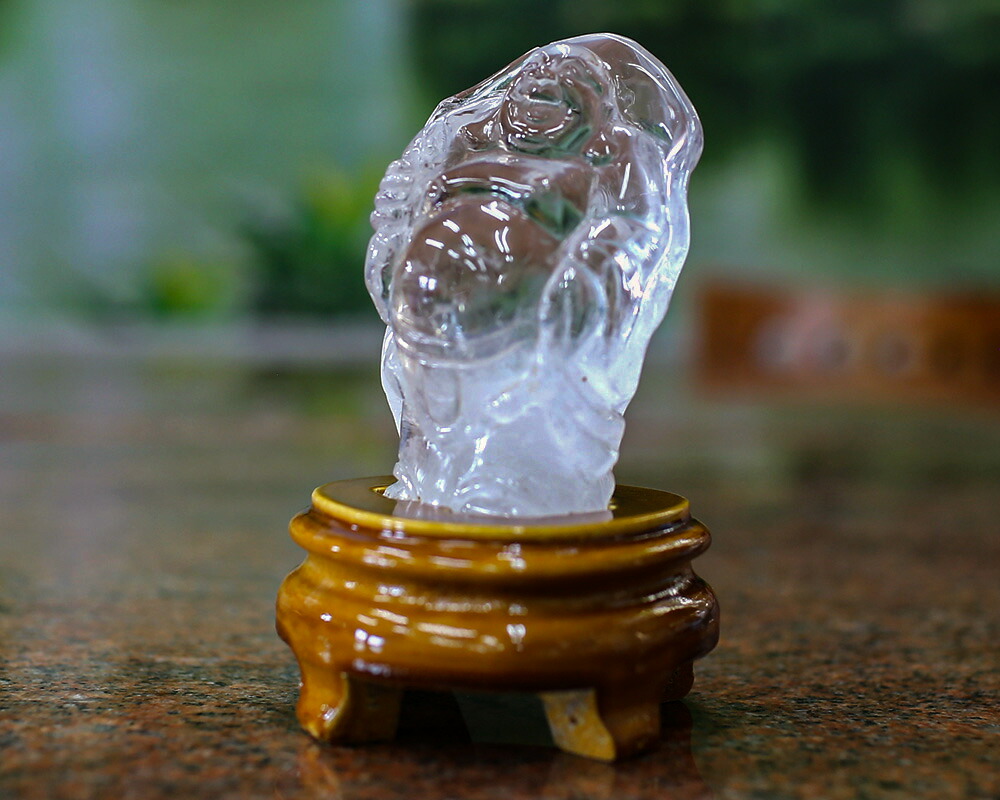 時代高品質高透明度 天然本水晶 細工手彫り彫刻『イエス様』置物