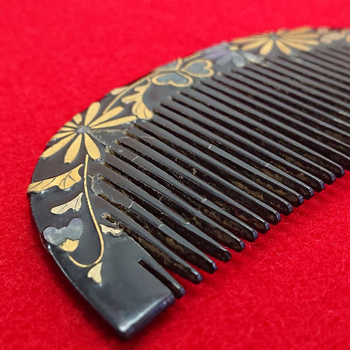 AKa6407 古い 櫛 笄 簪 緑のガラス玉？ セット 笄 玉真 銘入り有