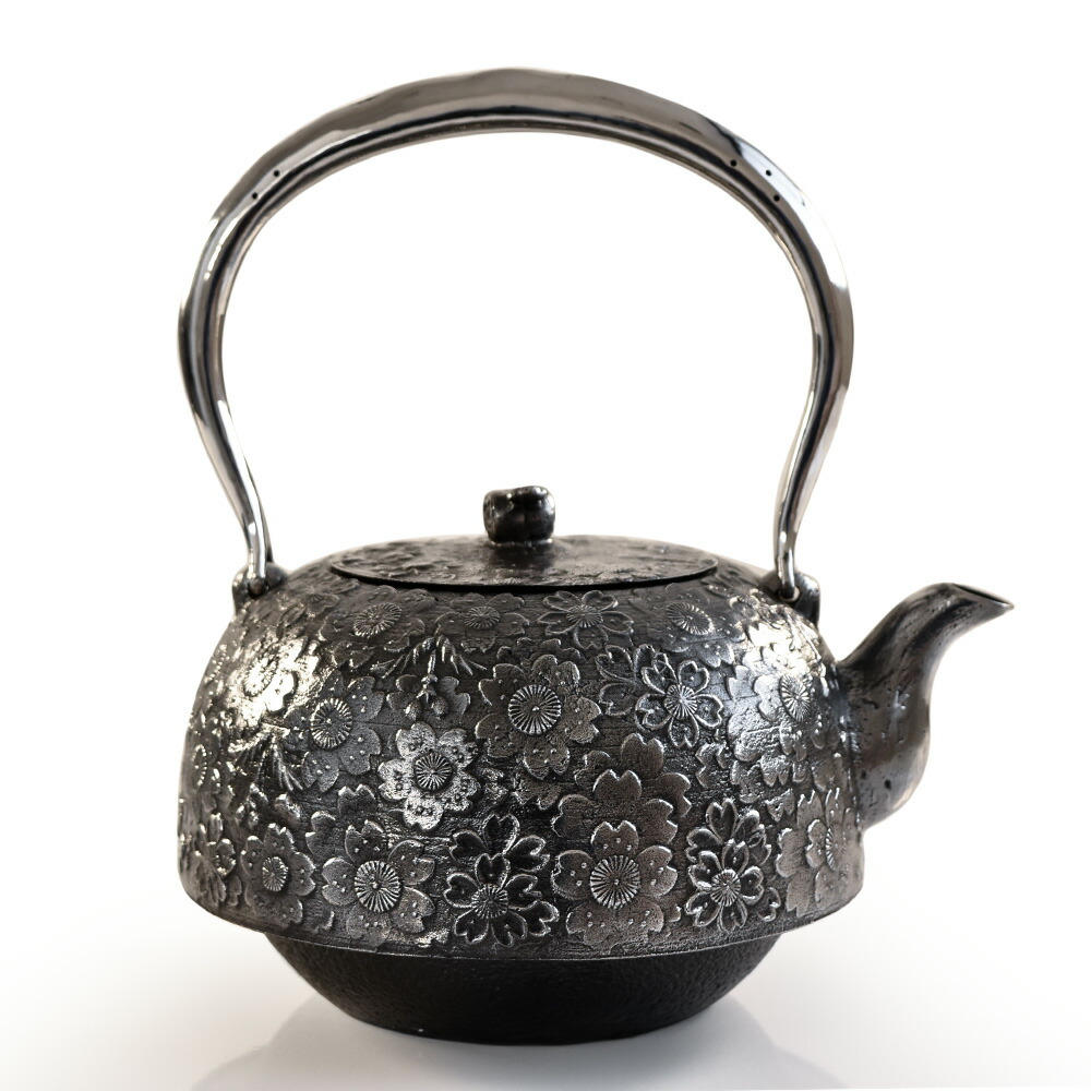 楽天市場】送料無料 日本製 南部鉄器 砂鉄 鉄瓶 『桜』 1.4L 南部鉄瓶