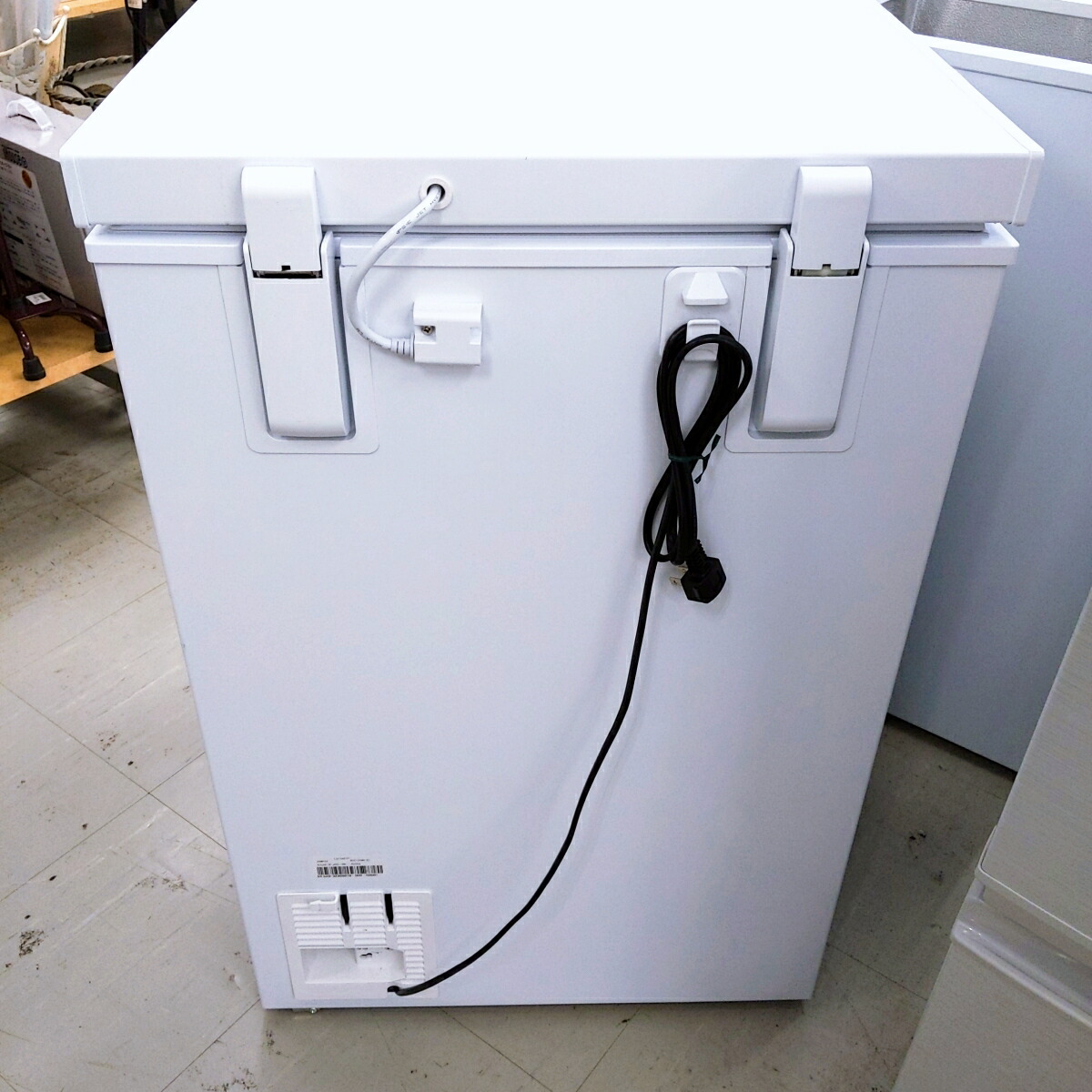 23年製中古美品冷凍ストッカーcomfee RCC100WH※一部地域配送無料