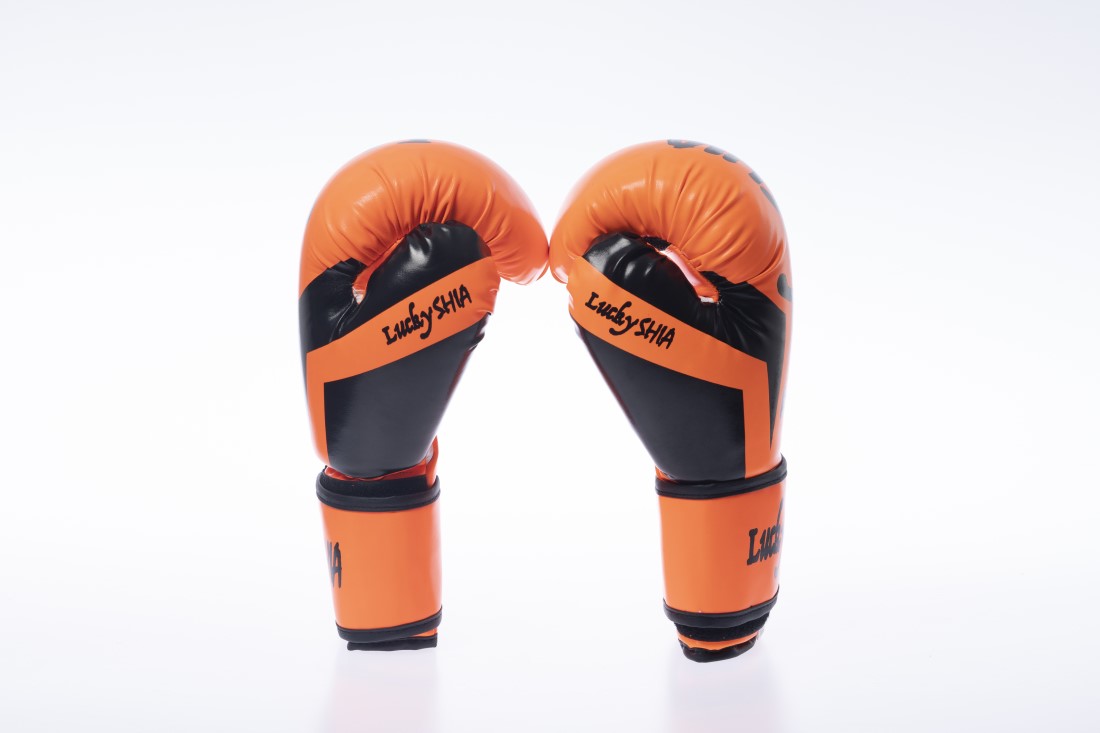 楽天市場】【☆マラソン限定オレンジ色500円OFF☆】ボクシンググローブ