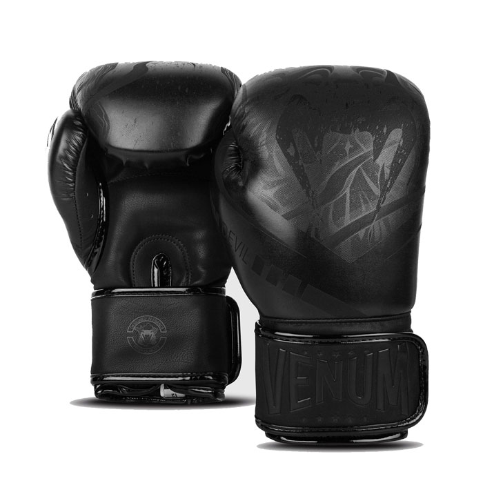 未使用級】Venum Petrosyan ボクシンググローブ 12Oz 未使用級】Venum