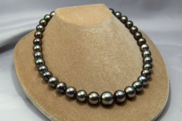 楽天市場】13mm 黒蝶真珠 ネックレス 鑑別書付 13ミリ大珠の気品と存在