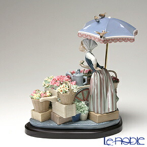 楽天市場】【P10倍・クーポン】リヤドロ 公園通りの花屋さん 1454