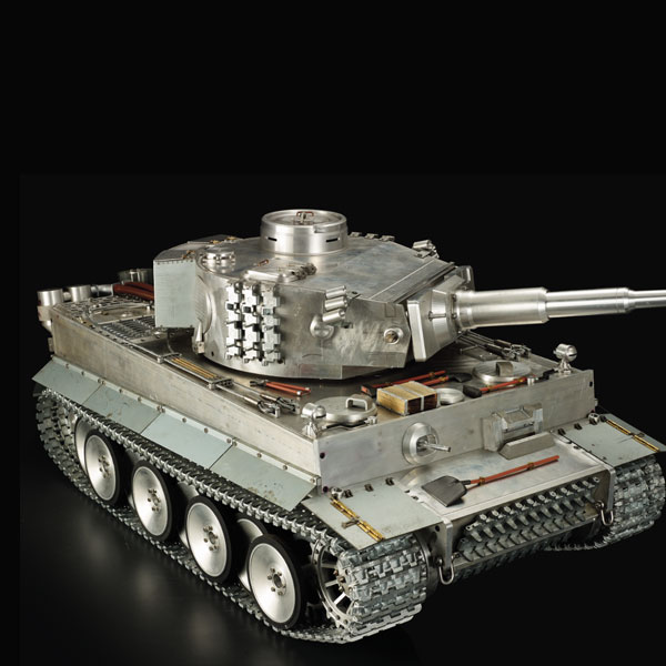 新品1/16フルメタル タイガー 戦車 ラジコン 展示品 Amazon.co.jp