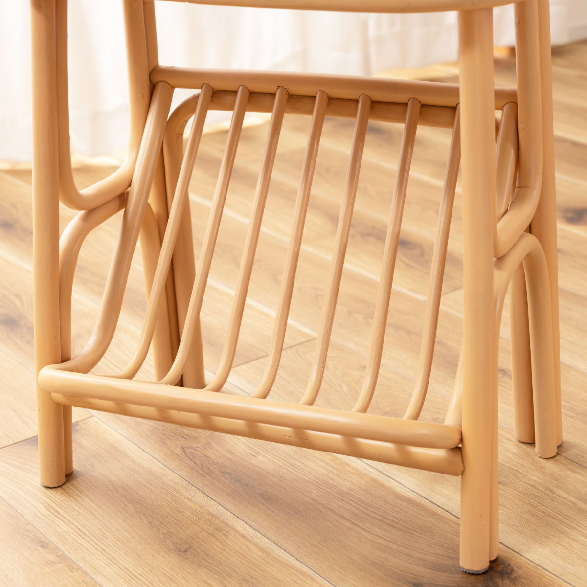 極美品！ ラタン マガジンラック付きサイドテーブル 美しい曲げ木の