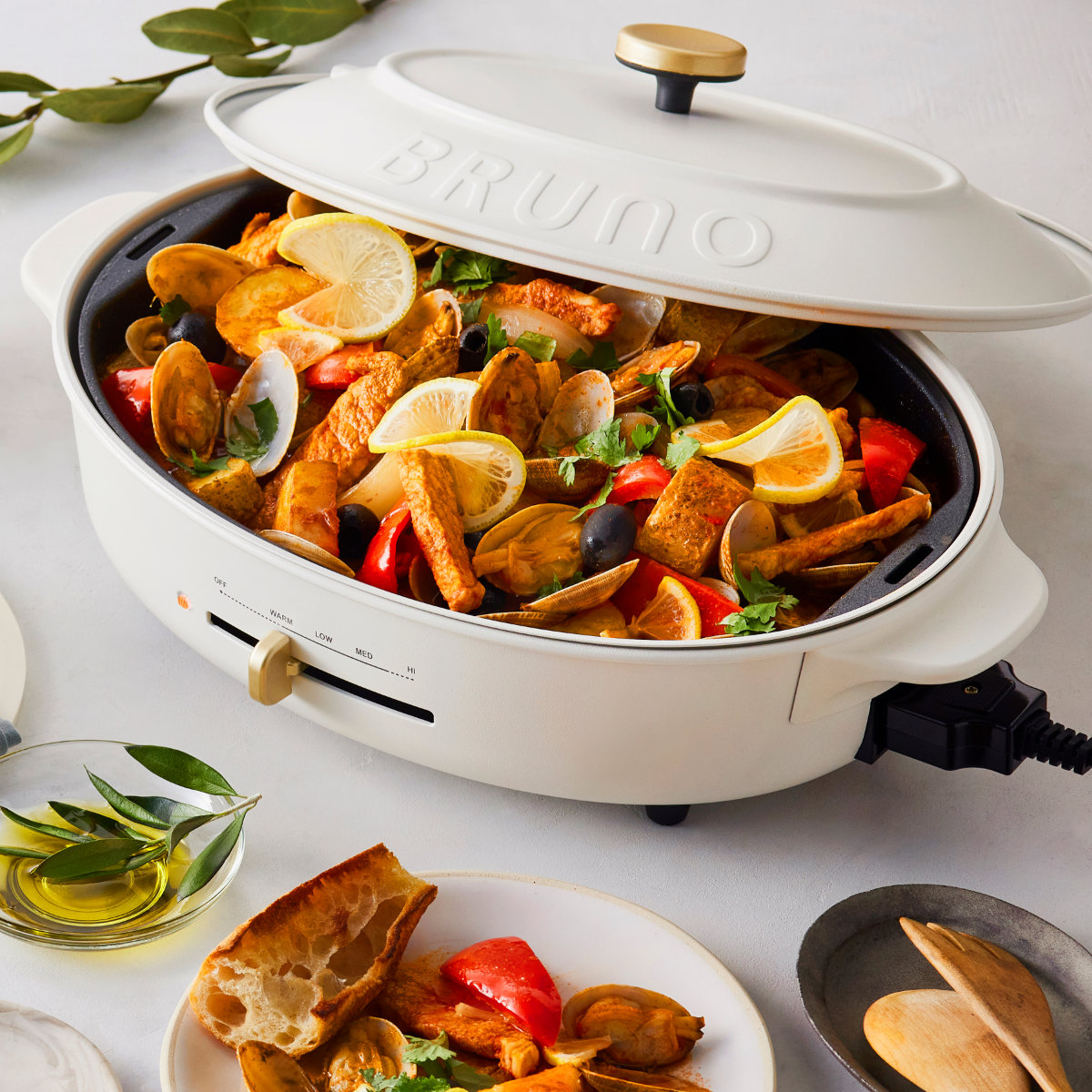 楽天市場】BRUNO オーバルホットプレート たこ焼きプレート付き 蓋付き