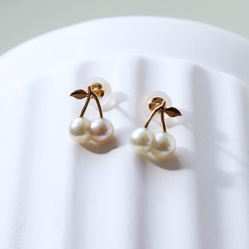 楽天市場】あこや真珠 双子真珠（ツインパール）チェリーピアス K18YG