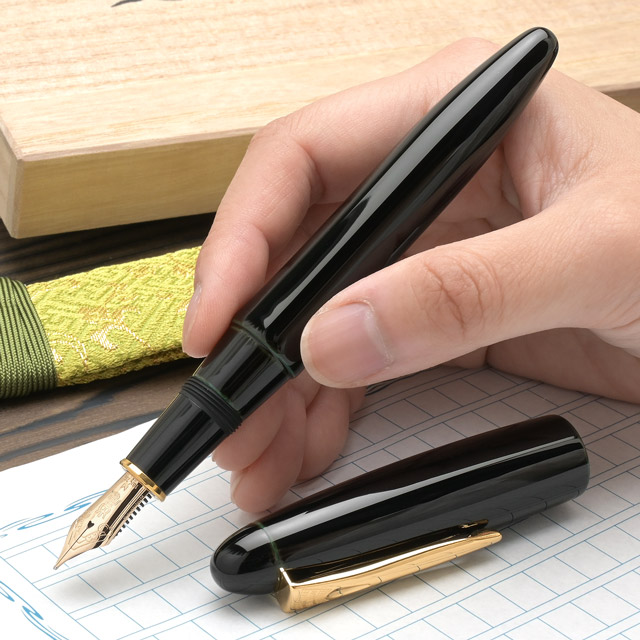 楽天市場】万年筆 プラチナ万年筆 出雲 溜塗り 空溜 PLATINUM PIZ