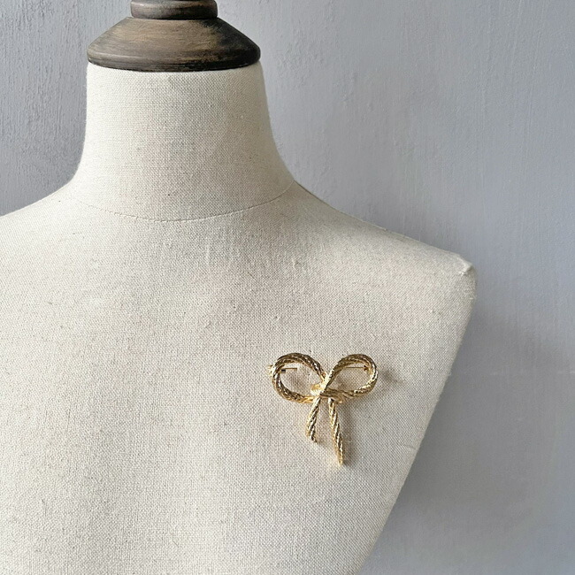 Rene リボン型ブローチ ゴールド系 パール Rene リボン型ブローチ