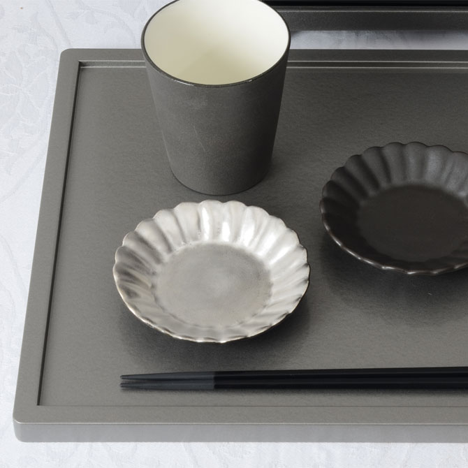 楽天市場】イタリア 菊割小皿 2色（ピューター/ブラック）【Y's home