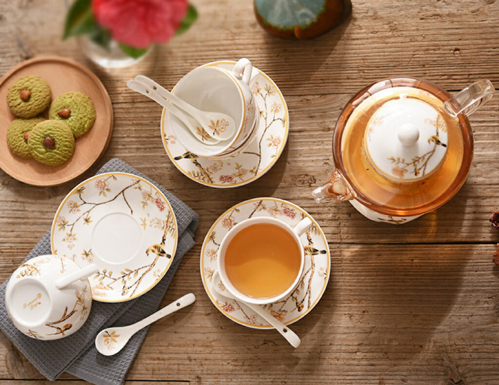 楽天市場】A059511上品ティーカップ＆ソーサー 4客セット 花柄．陶器