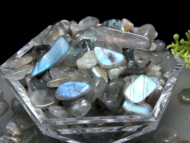 綺麗なラブラドライト！ズーンとくる！綺麗！ 綺麗なラブラドライト