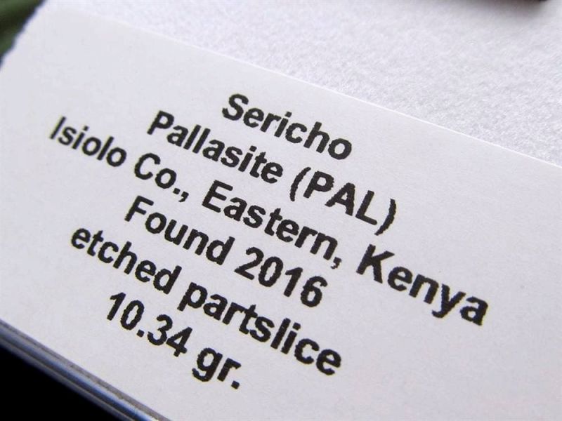 楽天市場】○【セリコ隕石（パラサイト隕石）原石 スライスプレート