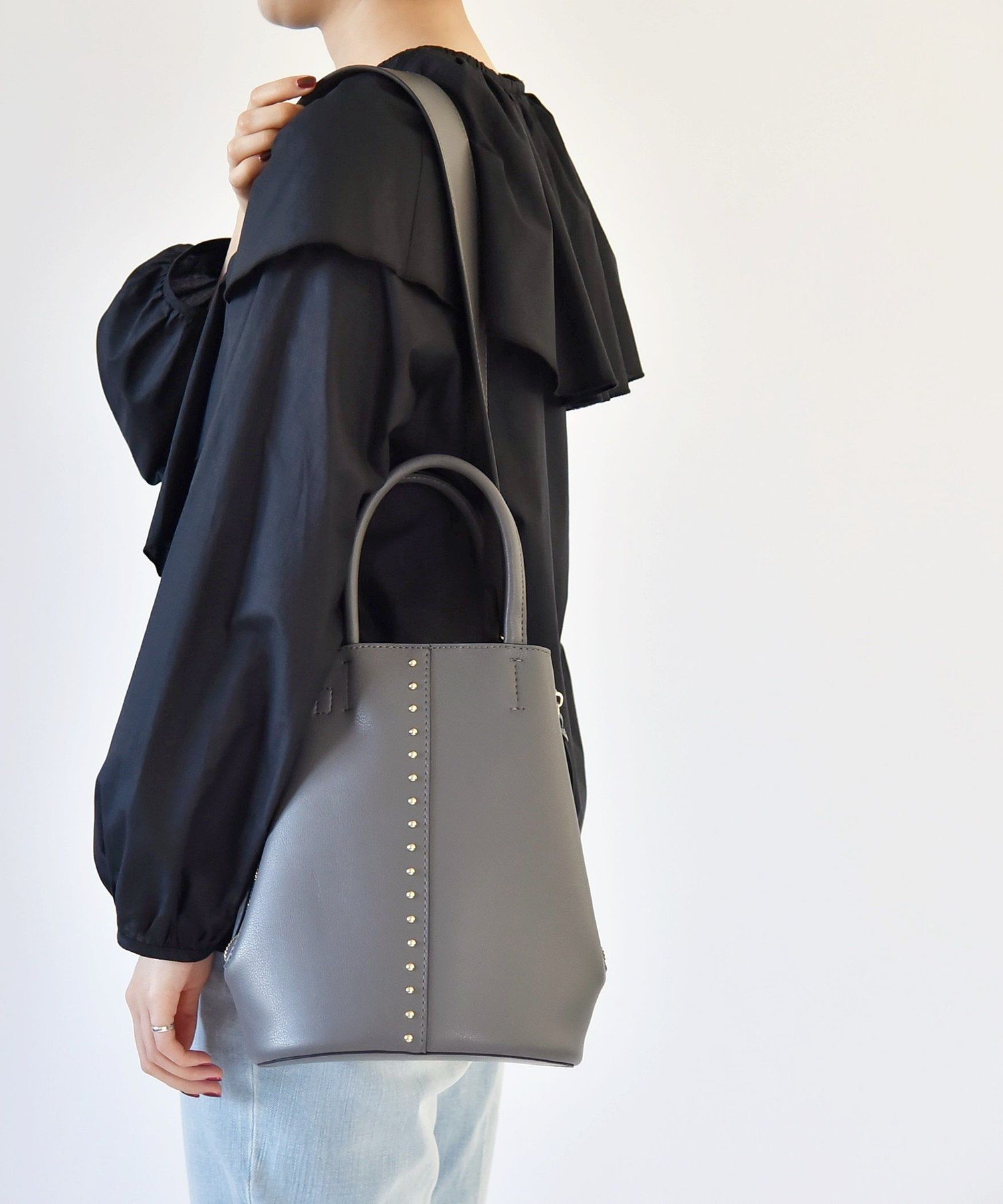 SHIPS｜quaranciel: 2way スタッズ バケツ トート バッグ | Rakuten