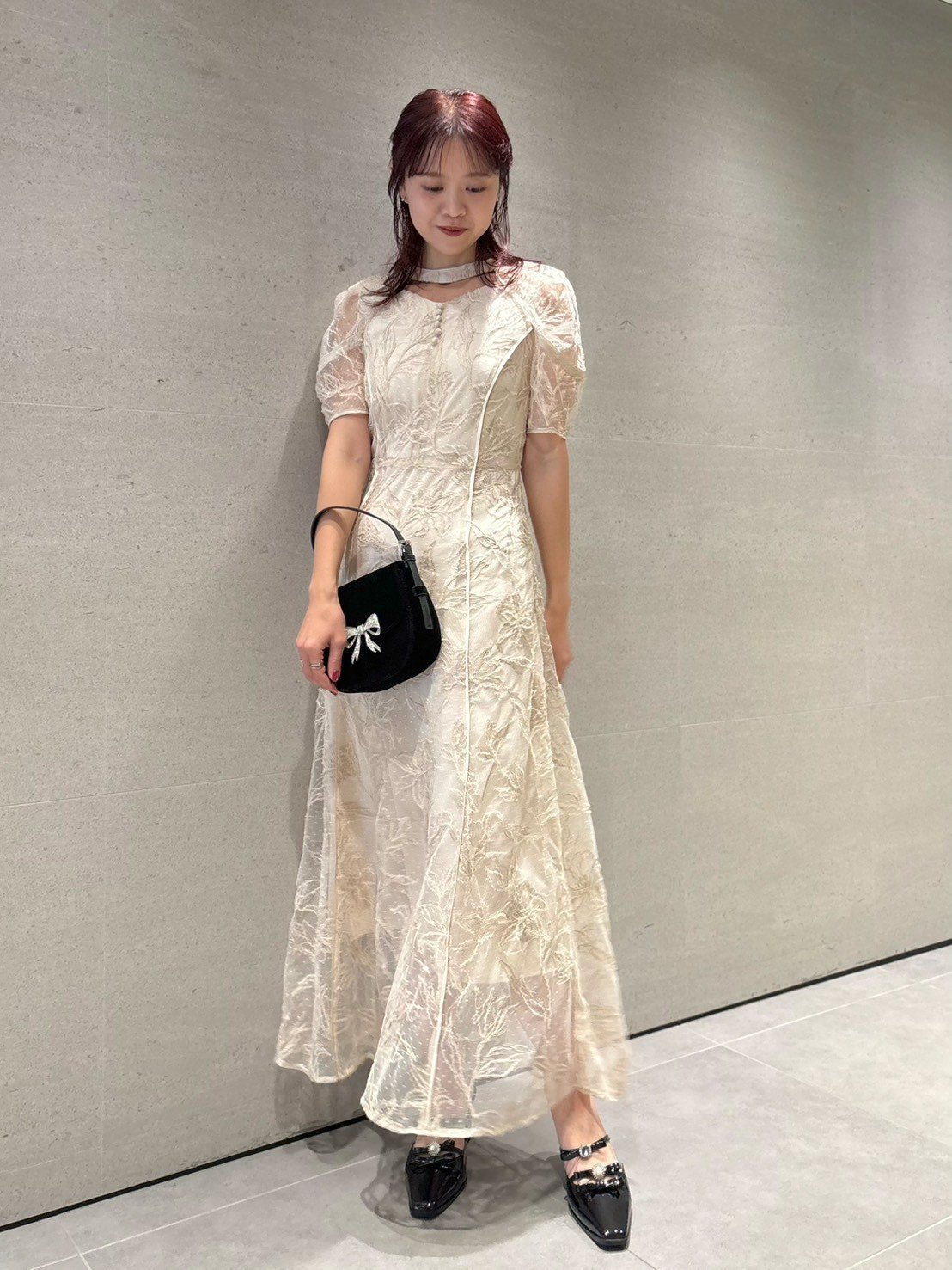 LILY BROWN｜チュールエンブロイダリードレス | Rakuten Fashion(楽天