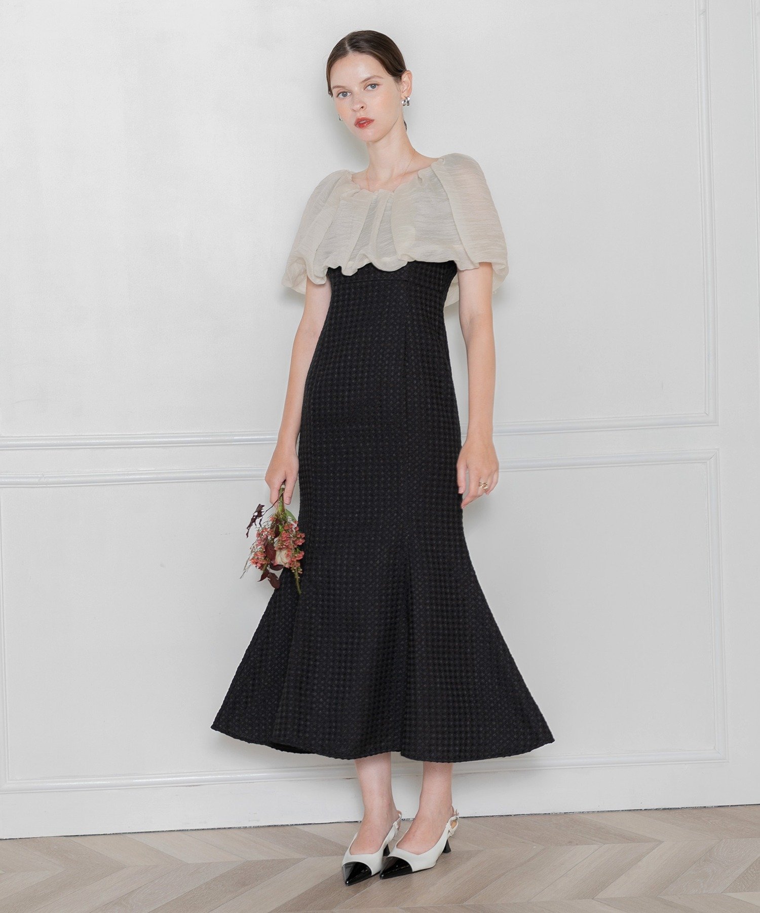 Leja｜LEJA/配色アシンメトリービッグカラーベロアマーメイド