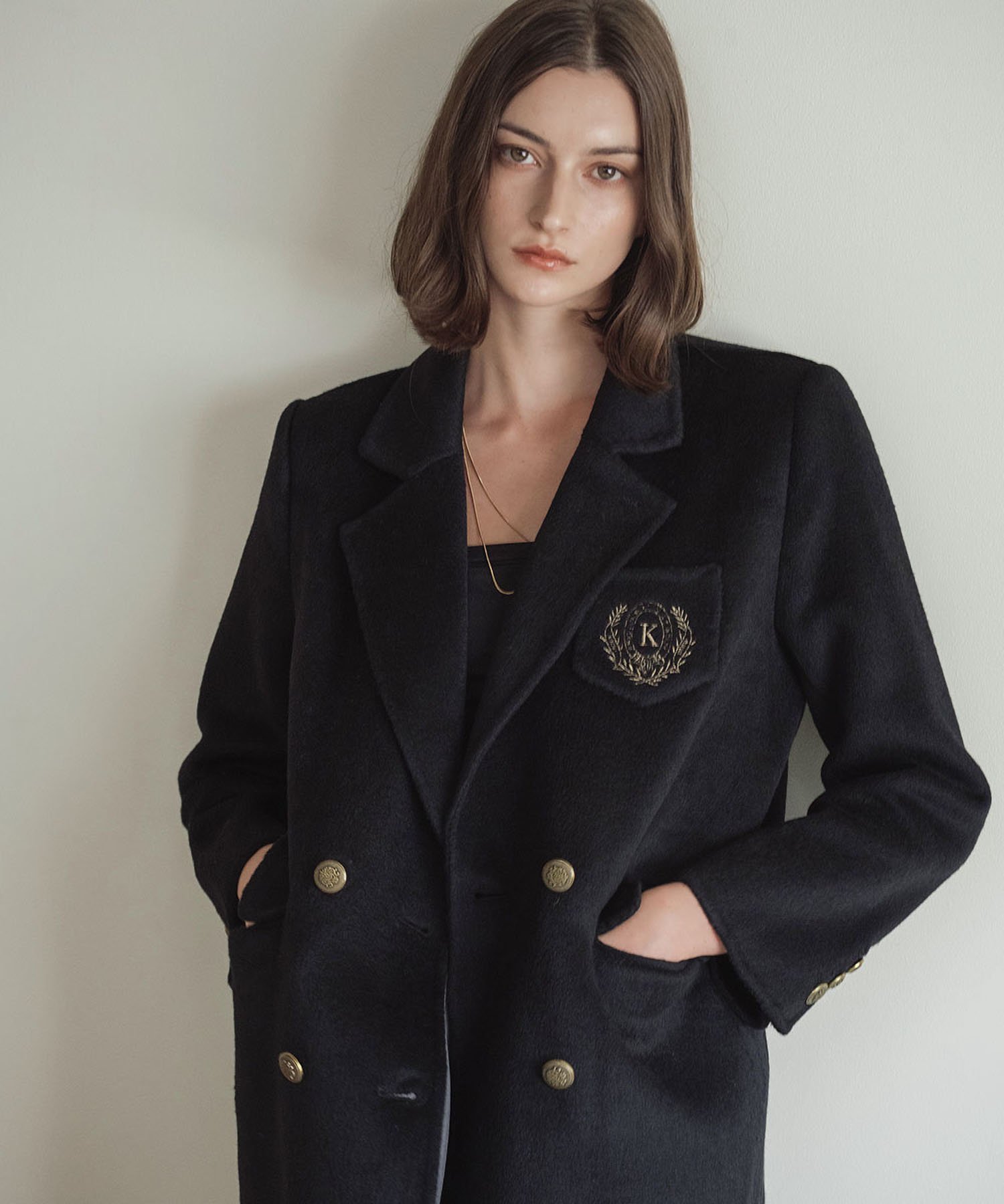 GIRL｜【ウール70%】プレッピー エンブレム刺繍 ロングコート