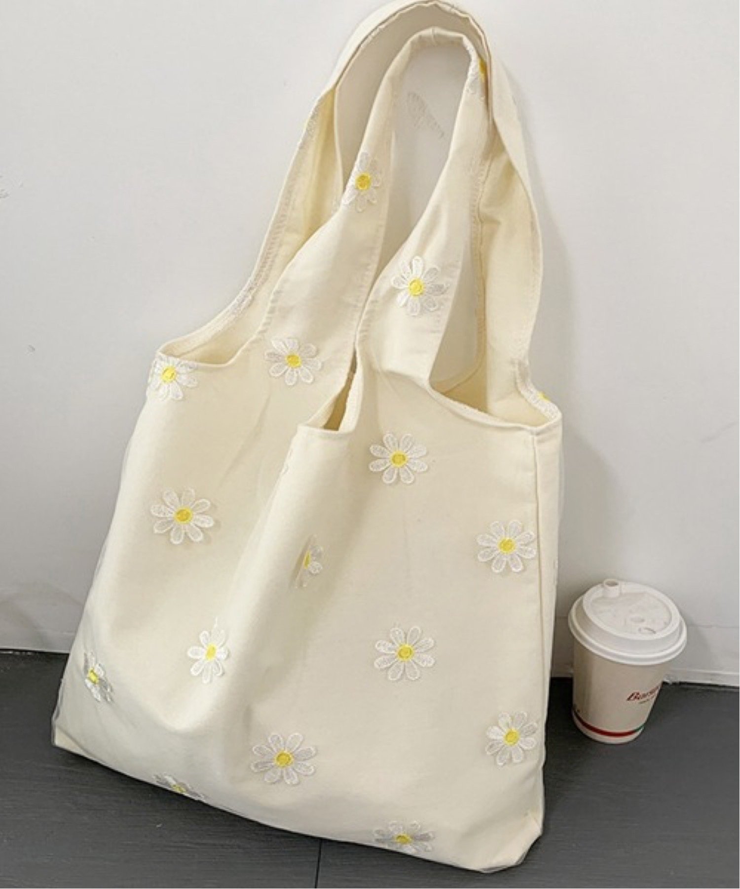 日本製株式会社ドロシー人形、花、バッグ刺繍レース使いコート 【公式