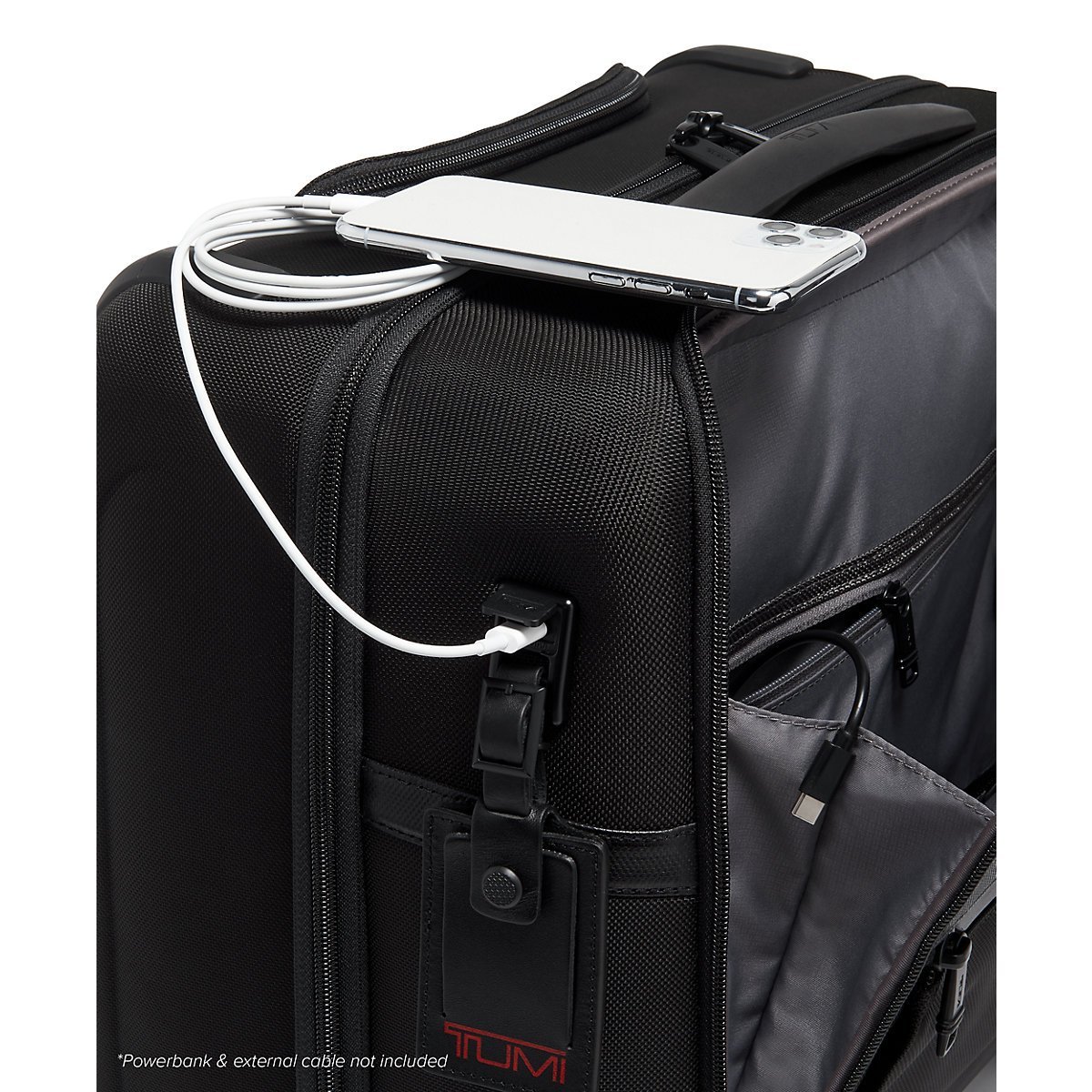 TUMI｜TUMI 公式 機内持ち込み TUMI ALPHA コンパクト・4ウィール