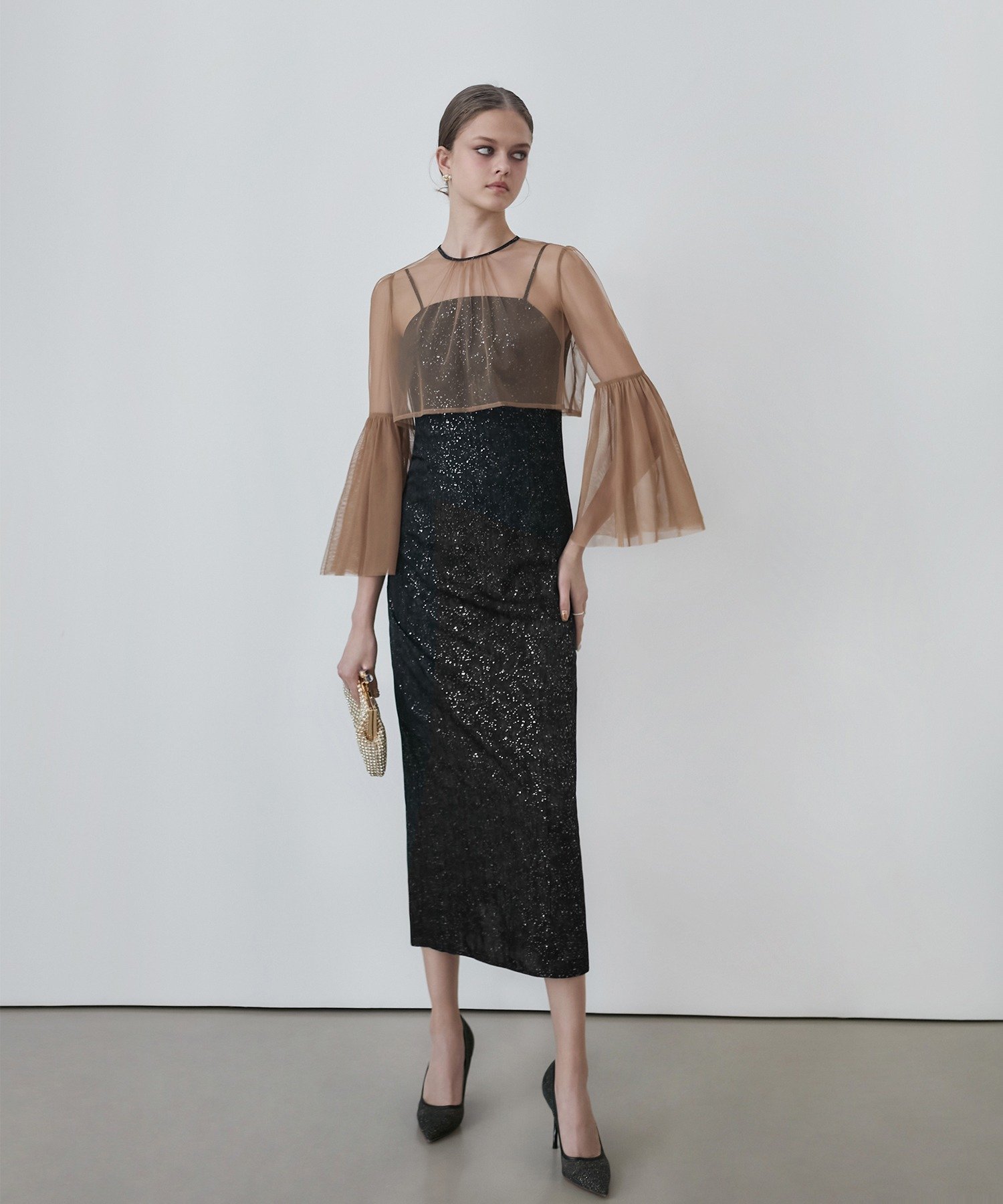 Leja｜Leja-シアーチュールベルスリーブペイントIラインワンピース