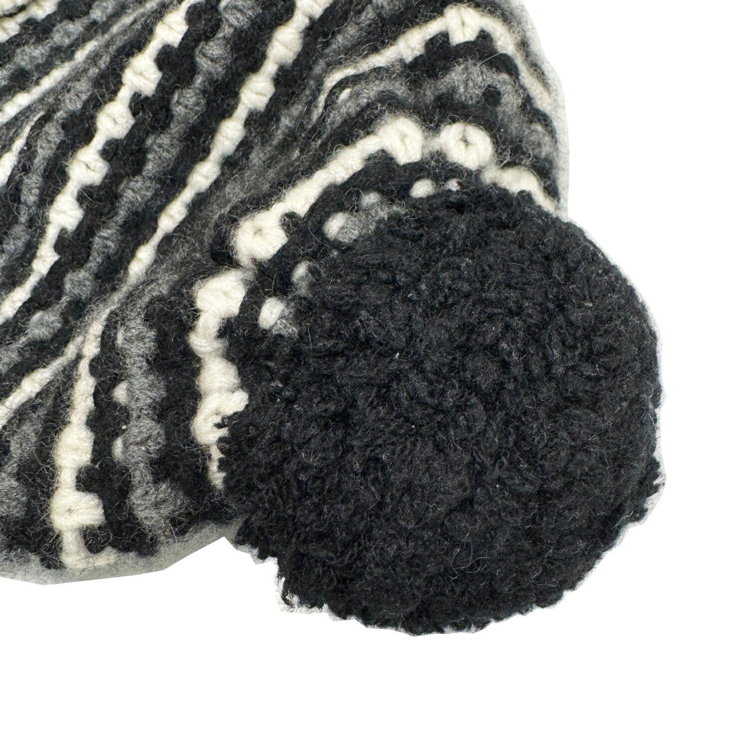 CHANEL CCマークニット帽 ブラック/ホワイト