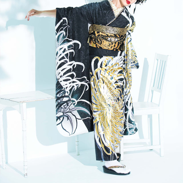 限界価格‼️【限定フルセット】成人式 結婚式 振袖 白 黒 花柄帯 限界