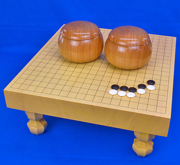 楽天市場】囲碁セット 新かや2寸ハギ足付碁盤セット(蛤碁石28号・欅
