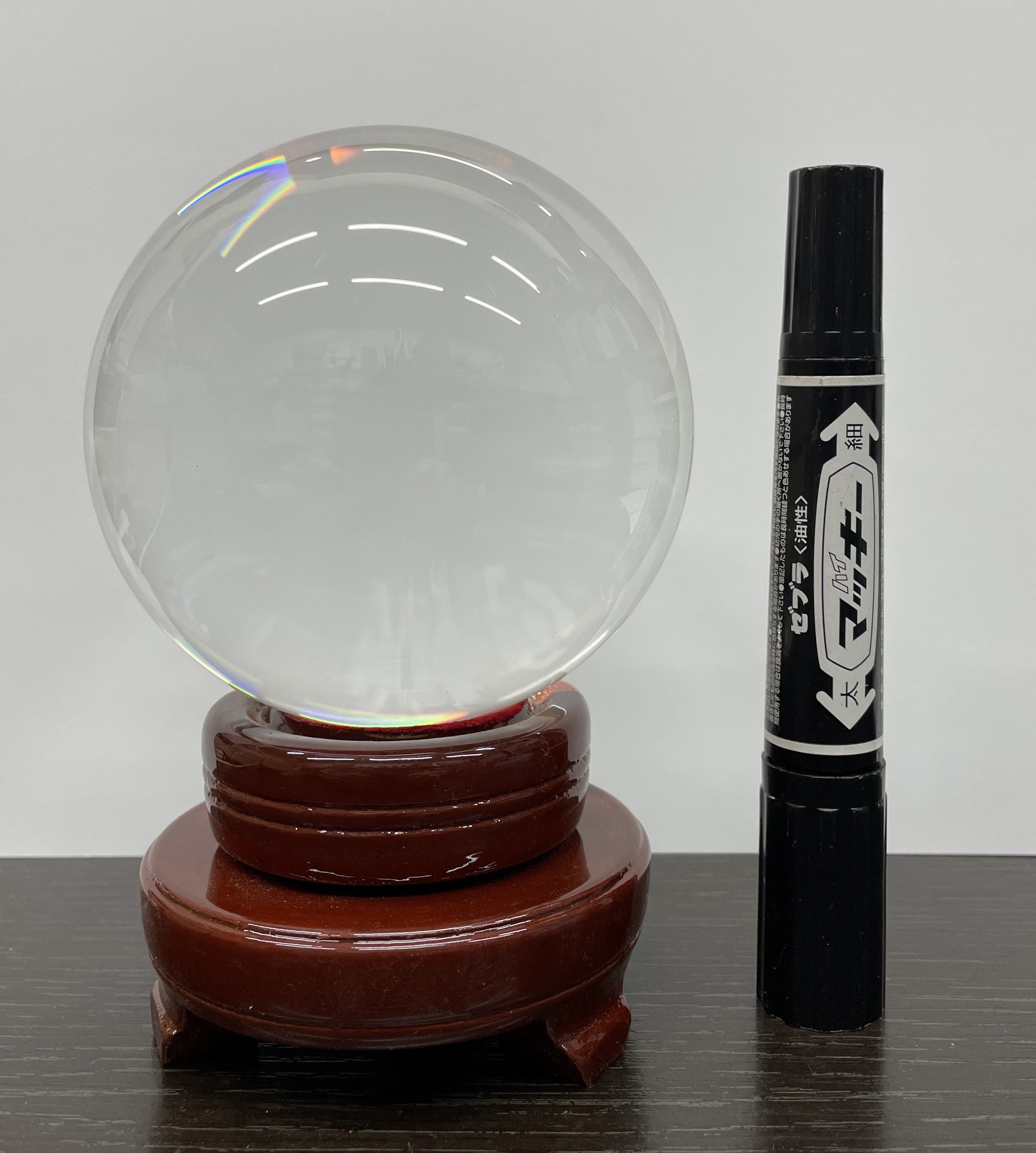 楽天市場】水晶玉 人工（溶錬）100mm 回転台座付き 風水 占い