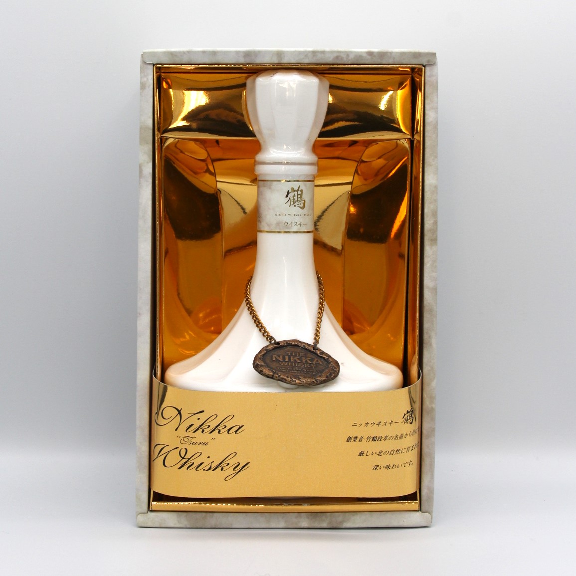 NIKKA WHISKY ニッカ ウイスキー 鶴 陶器ボトル 特級 760ml 43％ 陶器