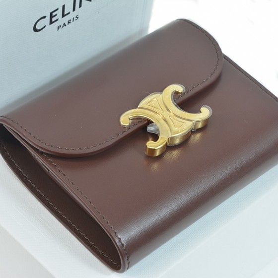 楽天市場】【新品・未使用品】セリーヌ 財布 トリオンフ スモール