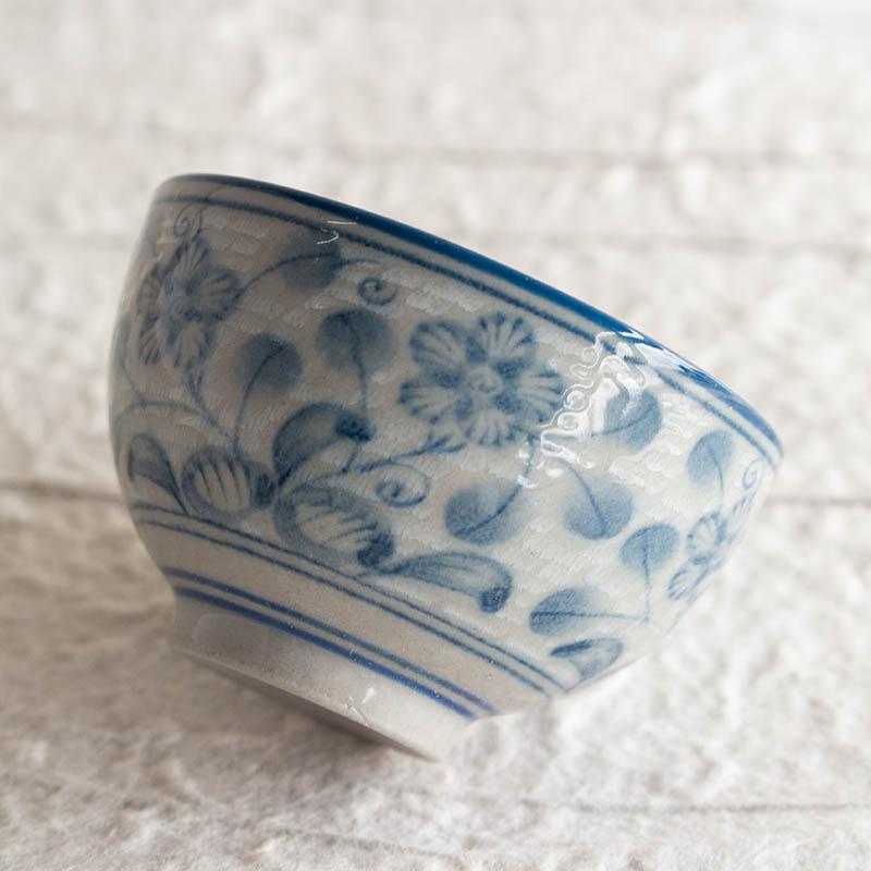 楽天市場】【アウトレット】藍染め 小花唐草 盃 / 日本酒 酒 おちょこ