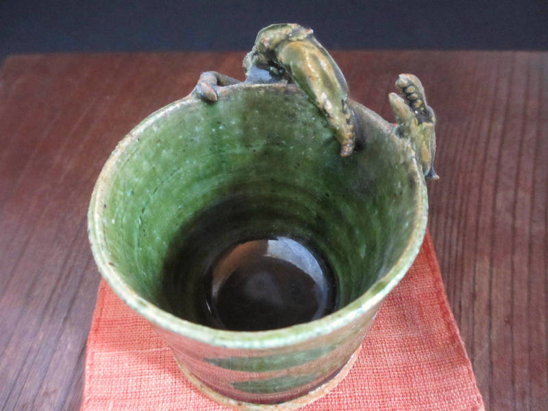 値下げ！【二六焼】お猪口ぐい呑み、蟹天神 共箱付 H5㎝ 二六焼】お