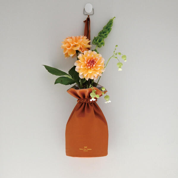 巾着型 花瓶 23㌢ 巾着型 花瓶 23㌢ 巾着型 花瓶 23㌢ PRODUCTS｜CLAY