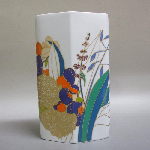 ビョルンヴィンブラッド陶器人形小鳥