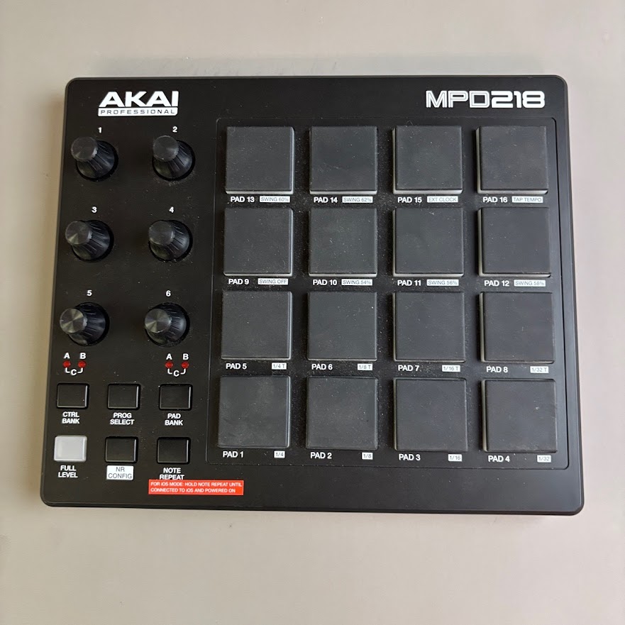 楽天市場】akai mpd 218（DAW・DTM・レコーダー｜楽器・音響機器）の通販