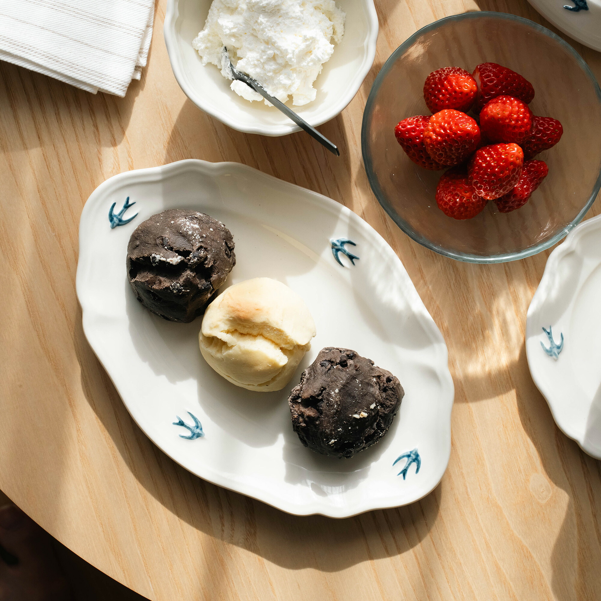 Sabino France サビノ オパルセント ツバメ プレート 直径12㎝ 【公式