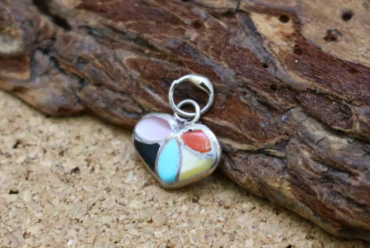 レア品 SUE McNARY ハンドペイントミニチュア額イーゼルペンダント