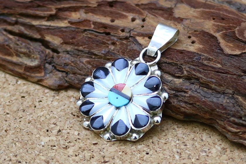 mamama様 インディアンジュエリー ズニ族 クマ サンフェイス