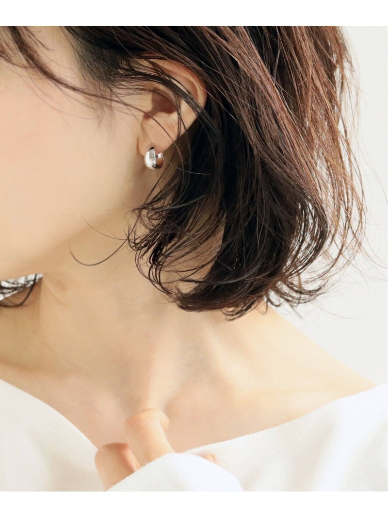 楽天市場】三日月フープピアスWG K10(両耳) Lilas スピックアンド