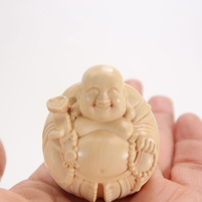 楽天市場】布袋様（ミニ） 木彫り 置物 一刀彫 / 素材：水柘植 : 津山