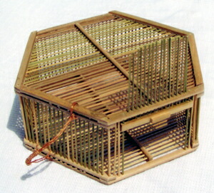 楽天市場】虫かご 六角形 竹製 手作り 職人手作り 竹虫かご : 竹専門店
