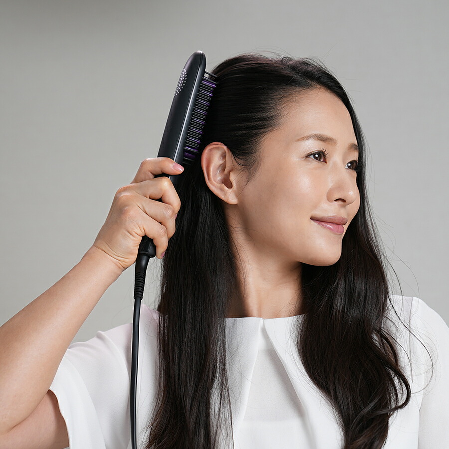オファー ダフニ NANO 髪をとかすだけ！ブラシ型ヘアアイロン【新型