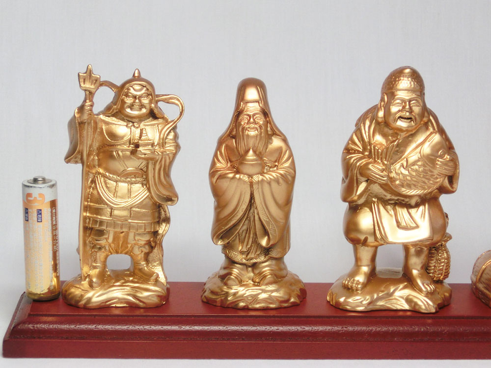 楽天市場】開運 金色 七福神 像 (寿山石製)高さ約10cm ☆木製台座・金
