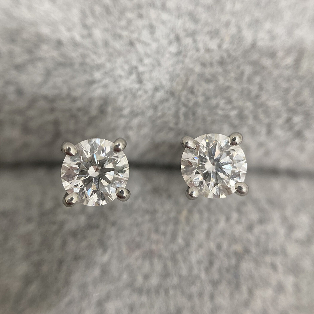 楽天市場】Tiffany&Co. ソリティア ダイヤモンド スタッド ピアス