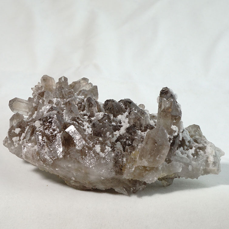 楽天市場】スモーキークォーツ クラスター 煙水晶 原石 ブラジル産