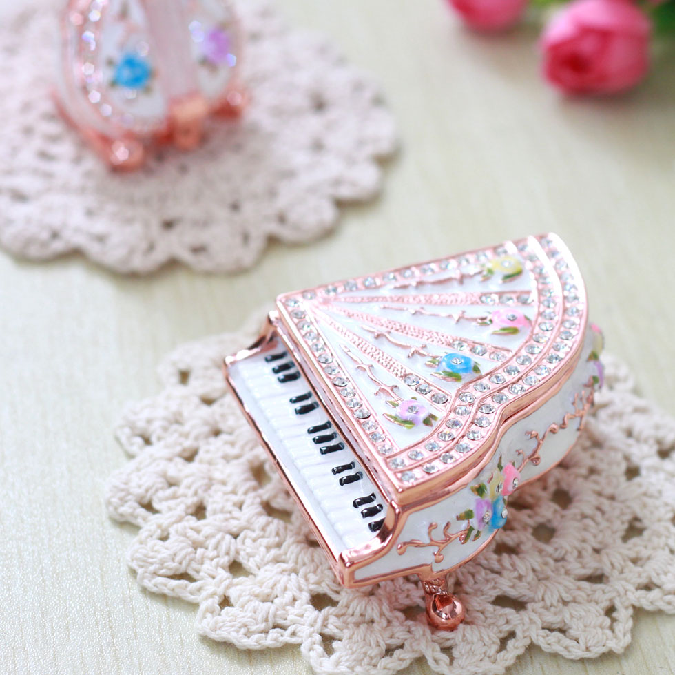 楽天市場】【正規品】 ジュエリーボックス ピアノローズ 楽器 演奏会