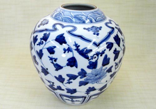 楽天市場】九谷焼 7号花瓶 唐草/山本長左（宮内庁御用窯）＜送料無料