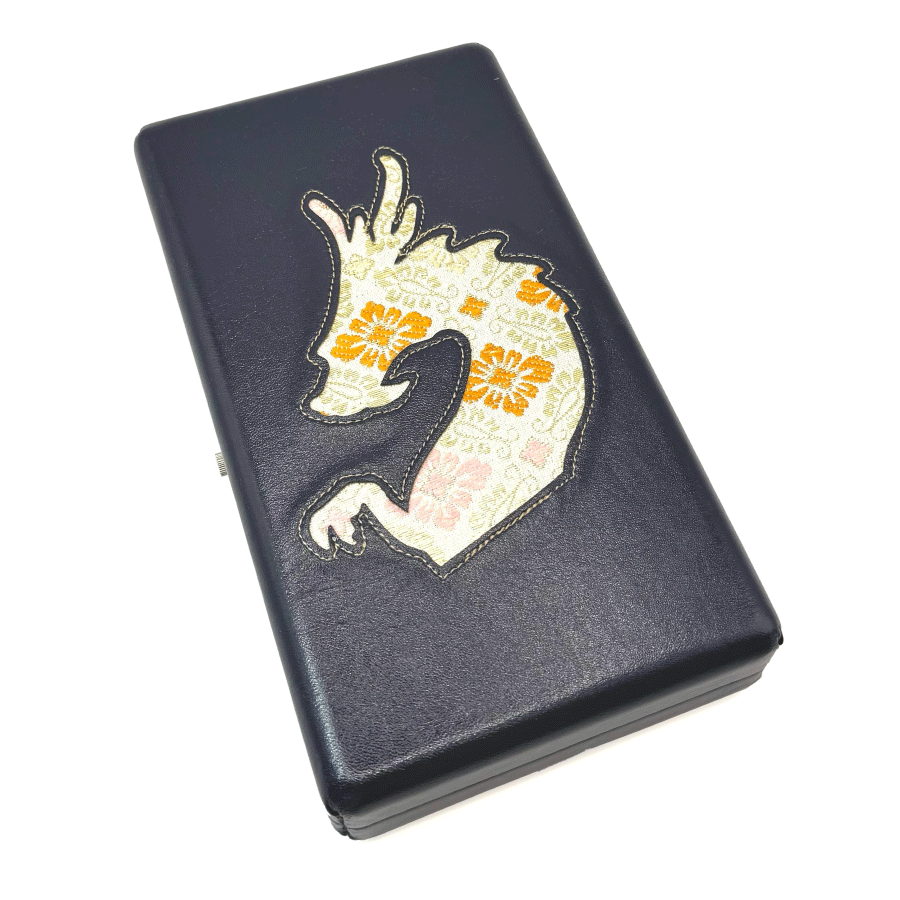 津軽三味線用、2丁撥入 ピンクにウサギ柄 | 三味線用オリジナル軽量撥